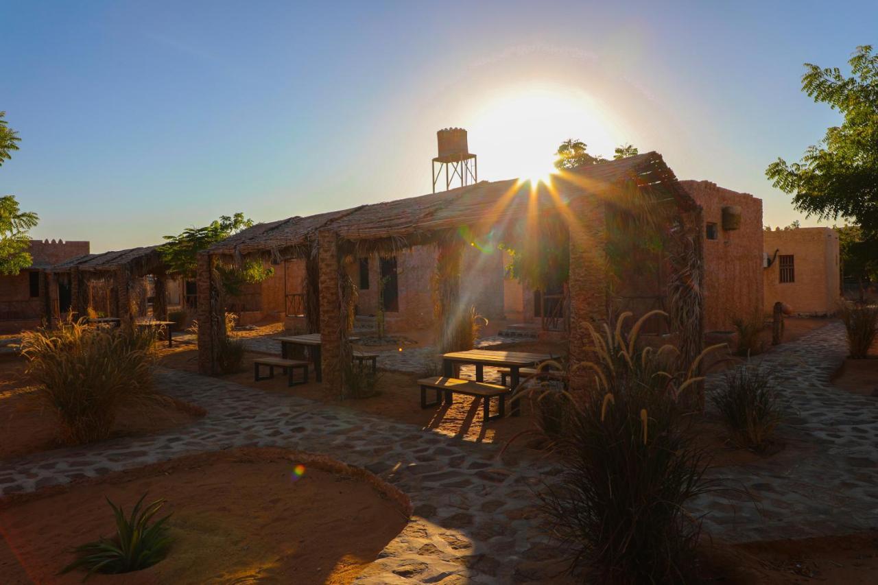 Sama Al Wasil Desert Camp Shahiq Exterior photo